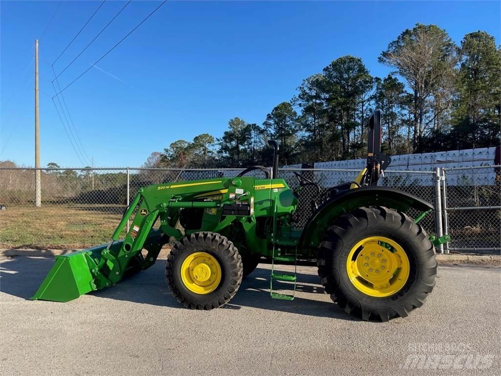 John Deere 5045E Tractoren