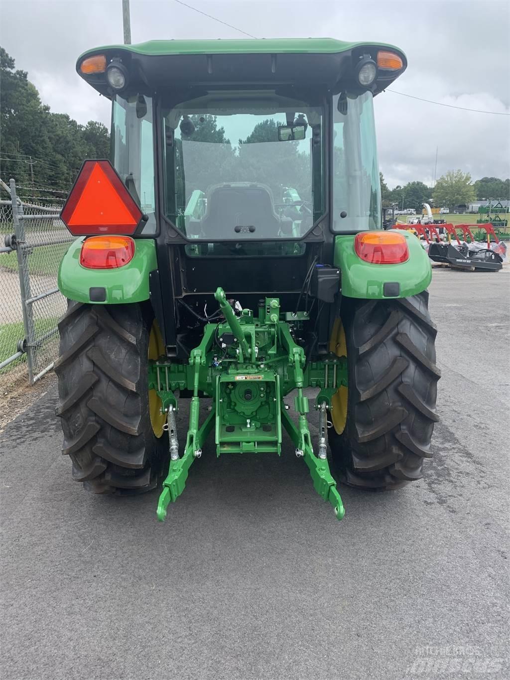 John Deere 5075E Tractoren