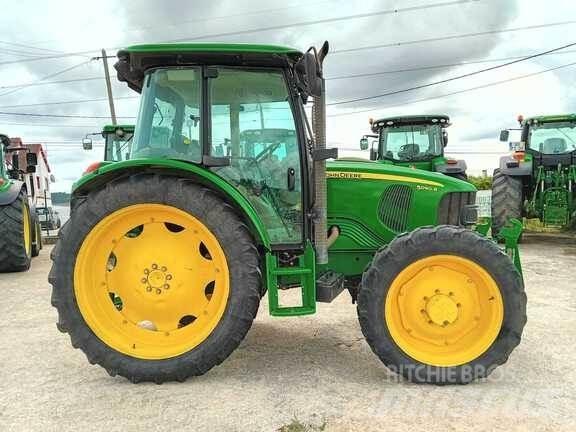 John Deere 5090R Tractoren