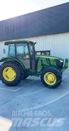 John Deere 5100E Tractoren