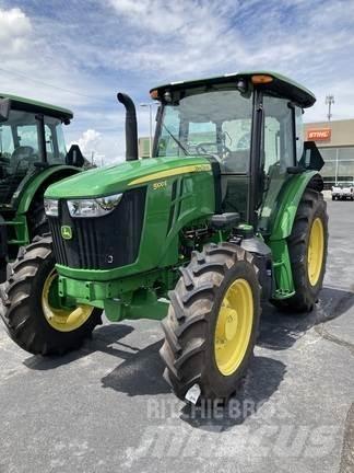 John Deere 5100E Tractoren