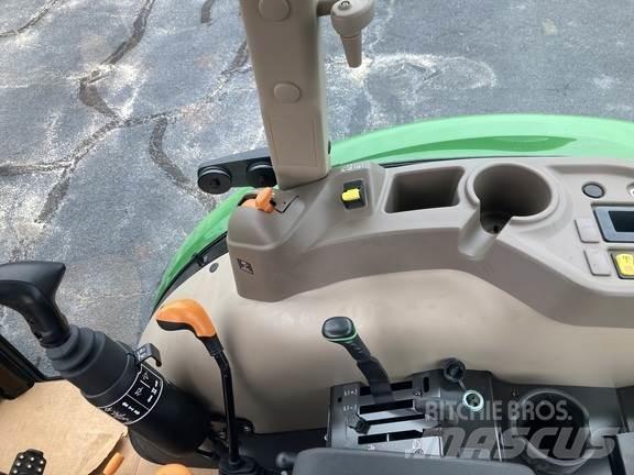 John Deere 5100E Tractoren