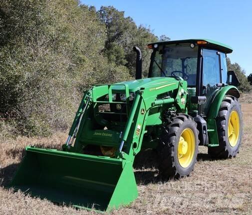 John Deere 5100E Tractoren