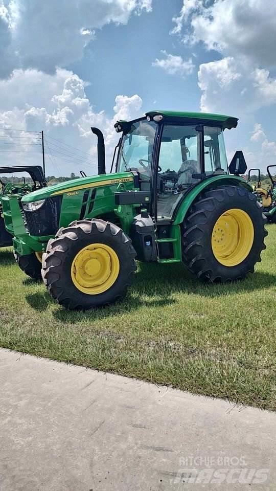 John Deere 5105M Tractoren