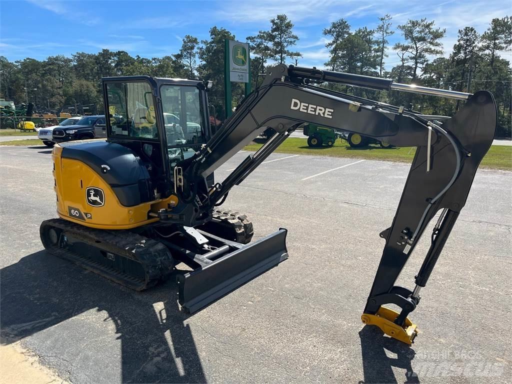John Deere 60 P Minigraafmachines < 7t