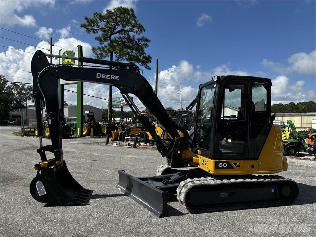 John Deere 60 P Minigraafmachines < 7t