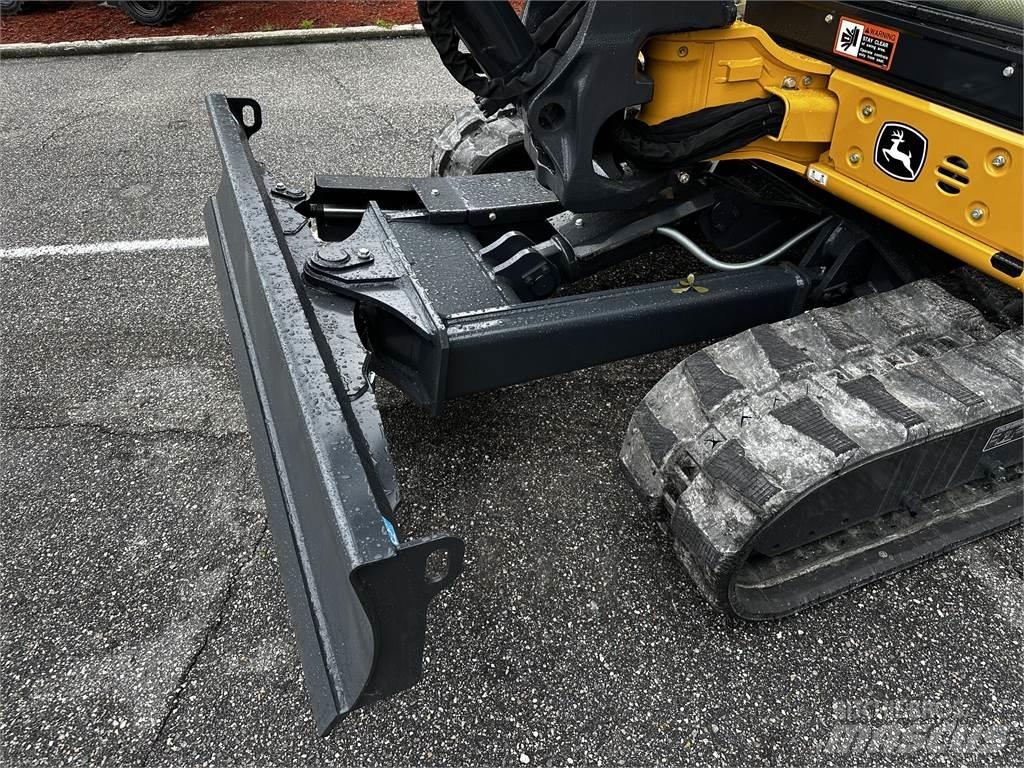 John Deere 60 P Minigraafmachines < 7t