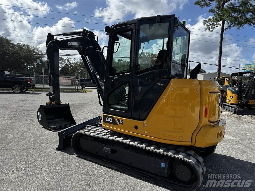 John Deere 60 P Minigraafmachines < 7t