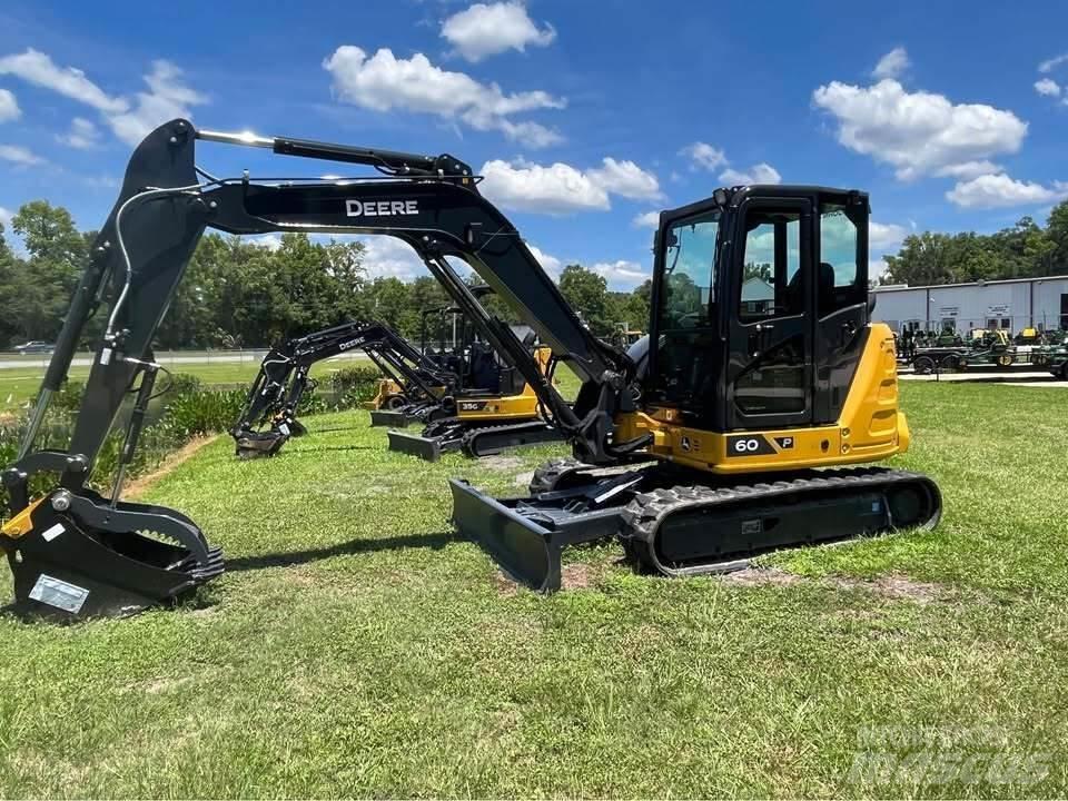 John Deere 60 P Minigraafmachines < 7t
