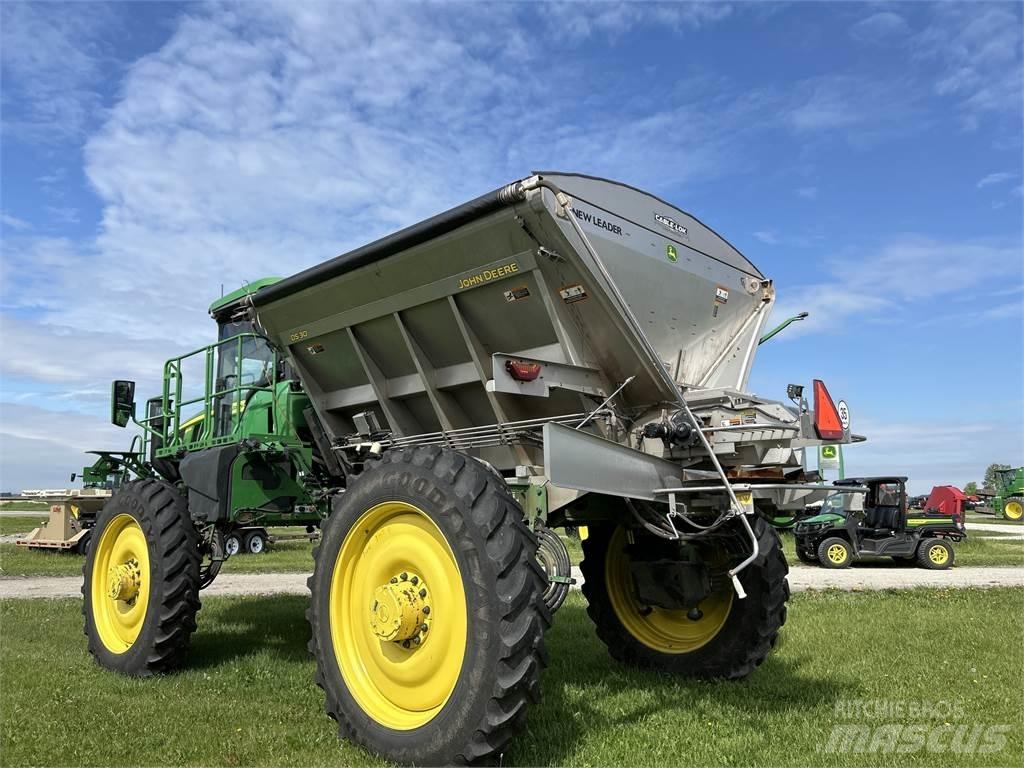 John Deere 600R Getrokken spuitmachines