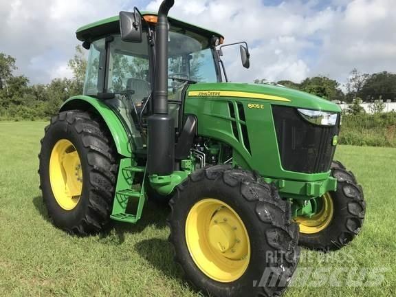 John Deere 6105E Tractoren