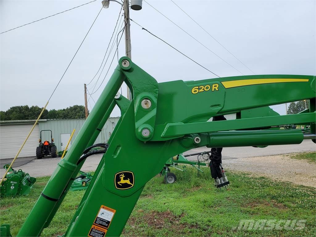 John Deere 620R Tractoren