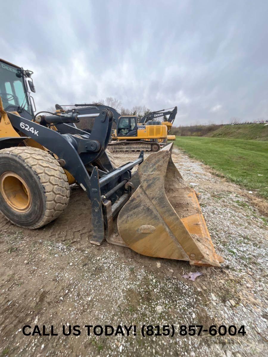 John Deere 624K Wielladers