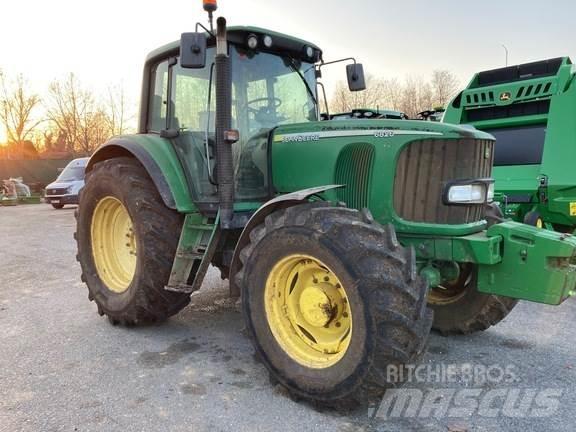 John Deere 6820 Tractoren