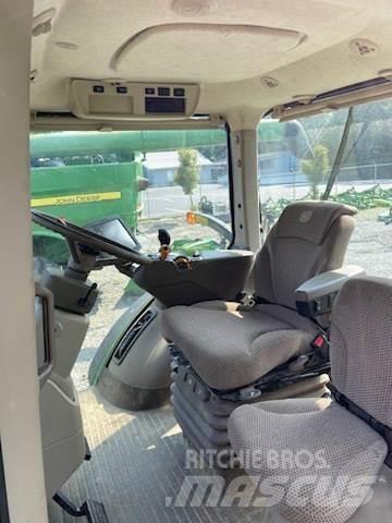 John Deere 7270R Tractoren
