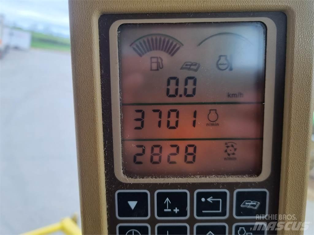 John Deere 7400 Getrokken veldhakselaar