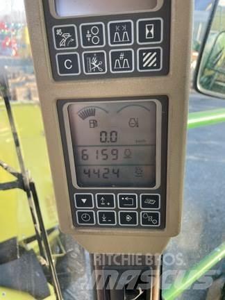 John Deere 7700 Getrokken veldhakselaar