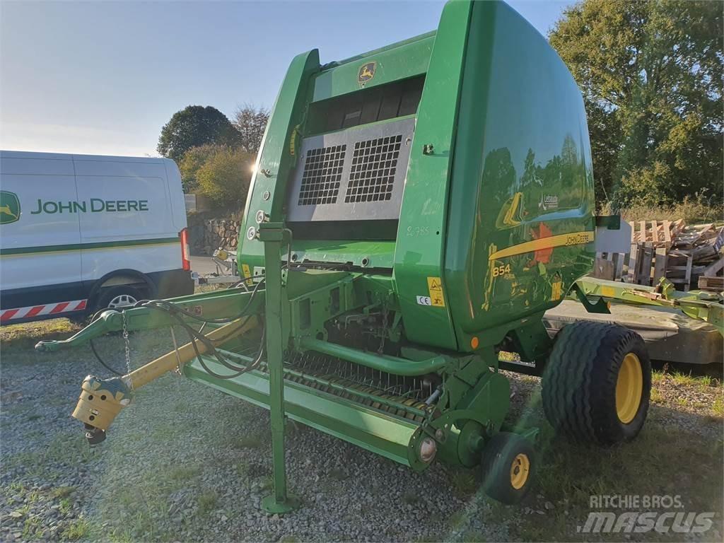 John Deere 854 Ronde-balenpersen