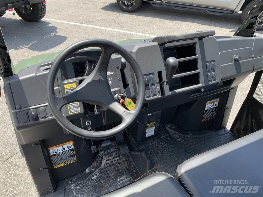 John Deere 865M Utiliteitsmachines