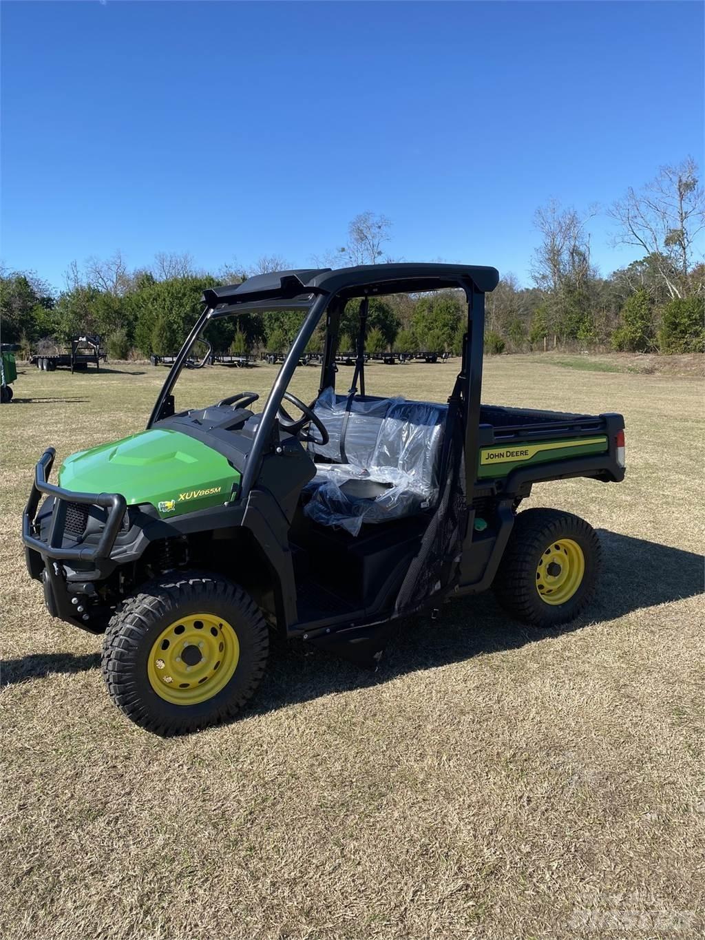 John Deere 865M Utiliteitsmachines
