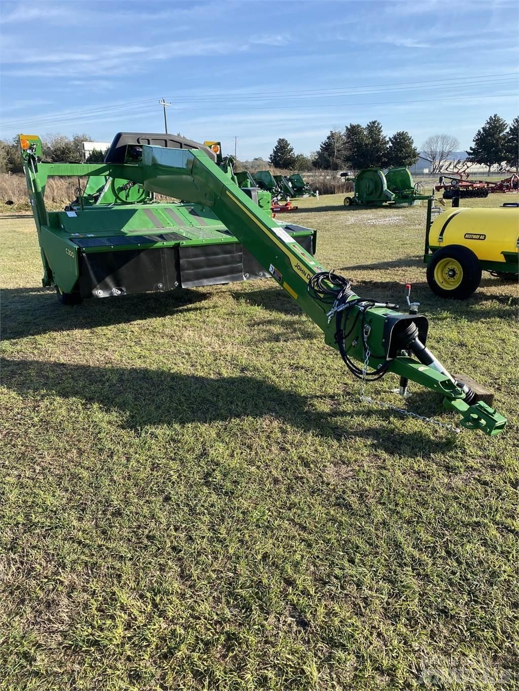 John Deere C300 Maaikneuzers
