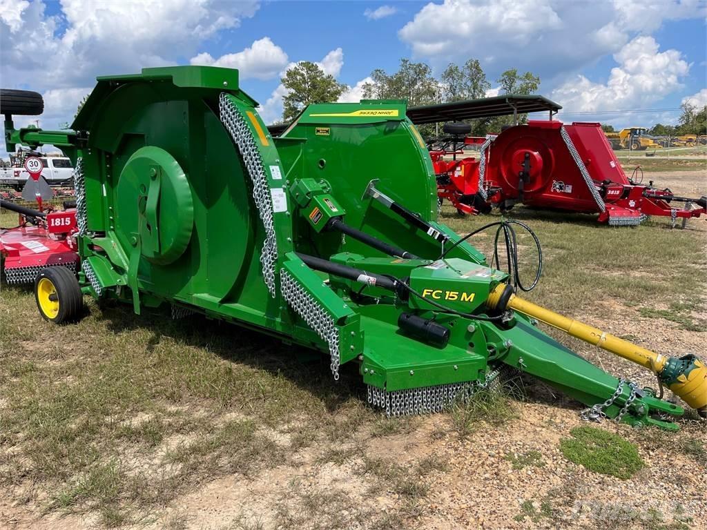 John Deere FC15M Balenhakselaars, -snijders en -afwikkelaars