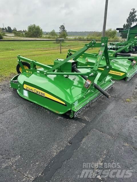 John Deere MX5 Balenhakselaars, -snijders en -afwikkelaars
