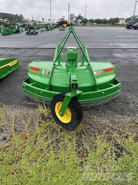 John Deere MX5 Balenhakselaars, -snijders en -afwikkelaars