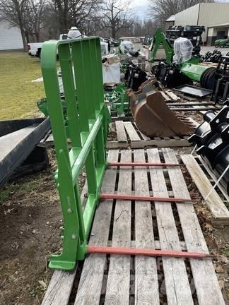 John Deere NA Balenhakselaars, -snijders en -afwikkelaars