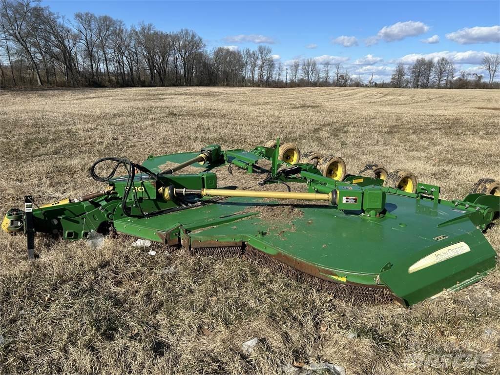 John Deere R20 Balenhakselaars, -snijders en -afwikkelaars