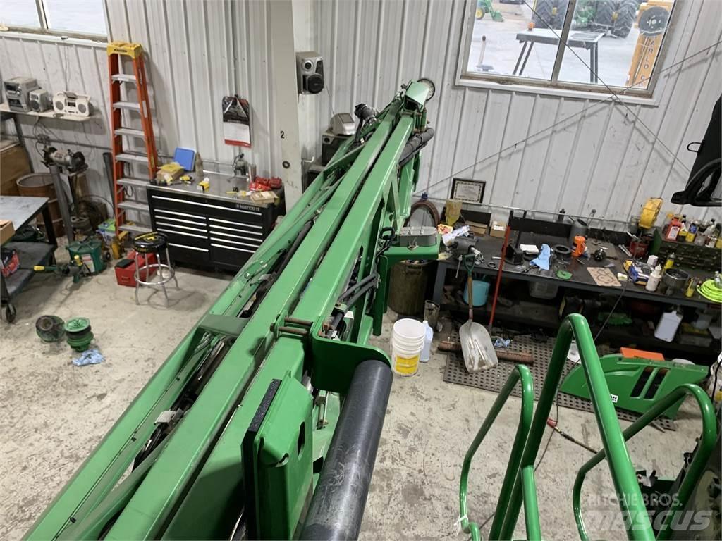 John Deere R4038 Getrokken spuitmachines