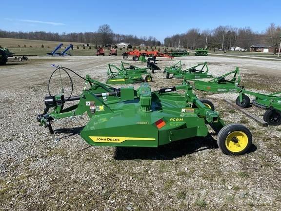 John Deere RC8M Balenhakselaars, -snijders en -afwikkelaars
