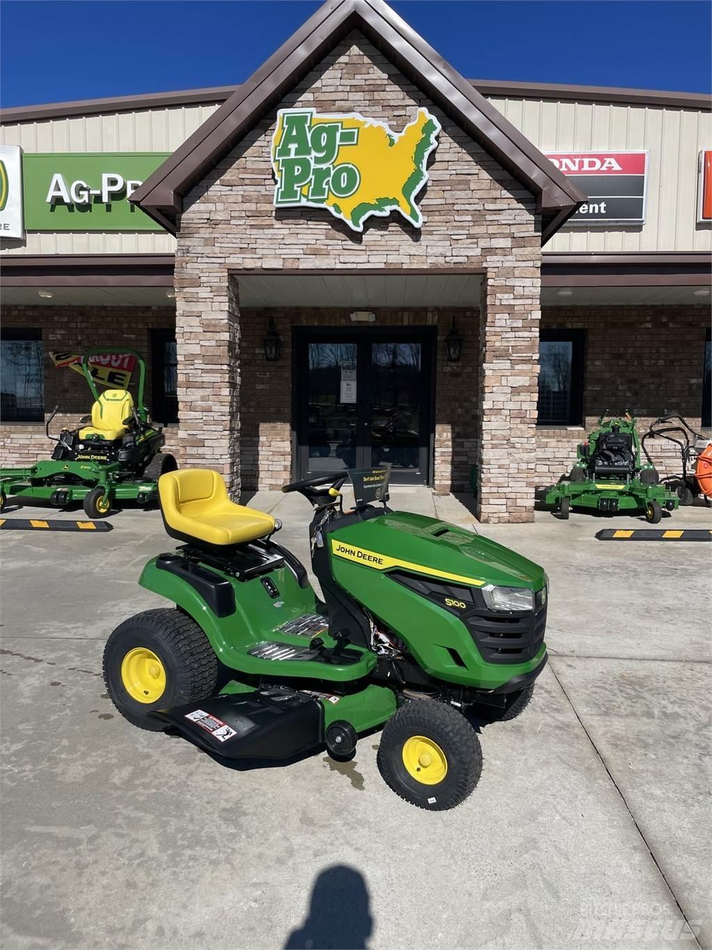 John Deere S100 Rijmaaiers
