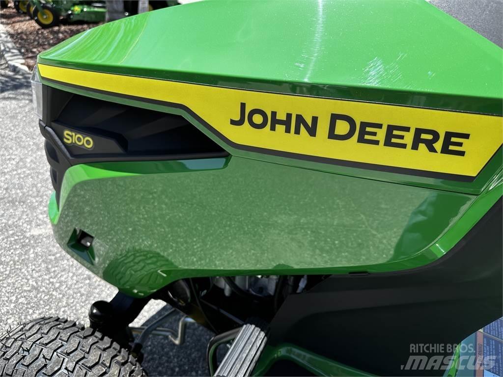 John Deere S100 Rijmaaiers
