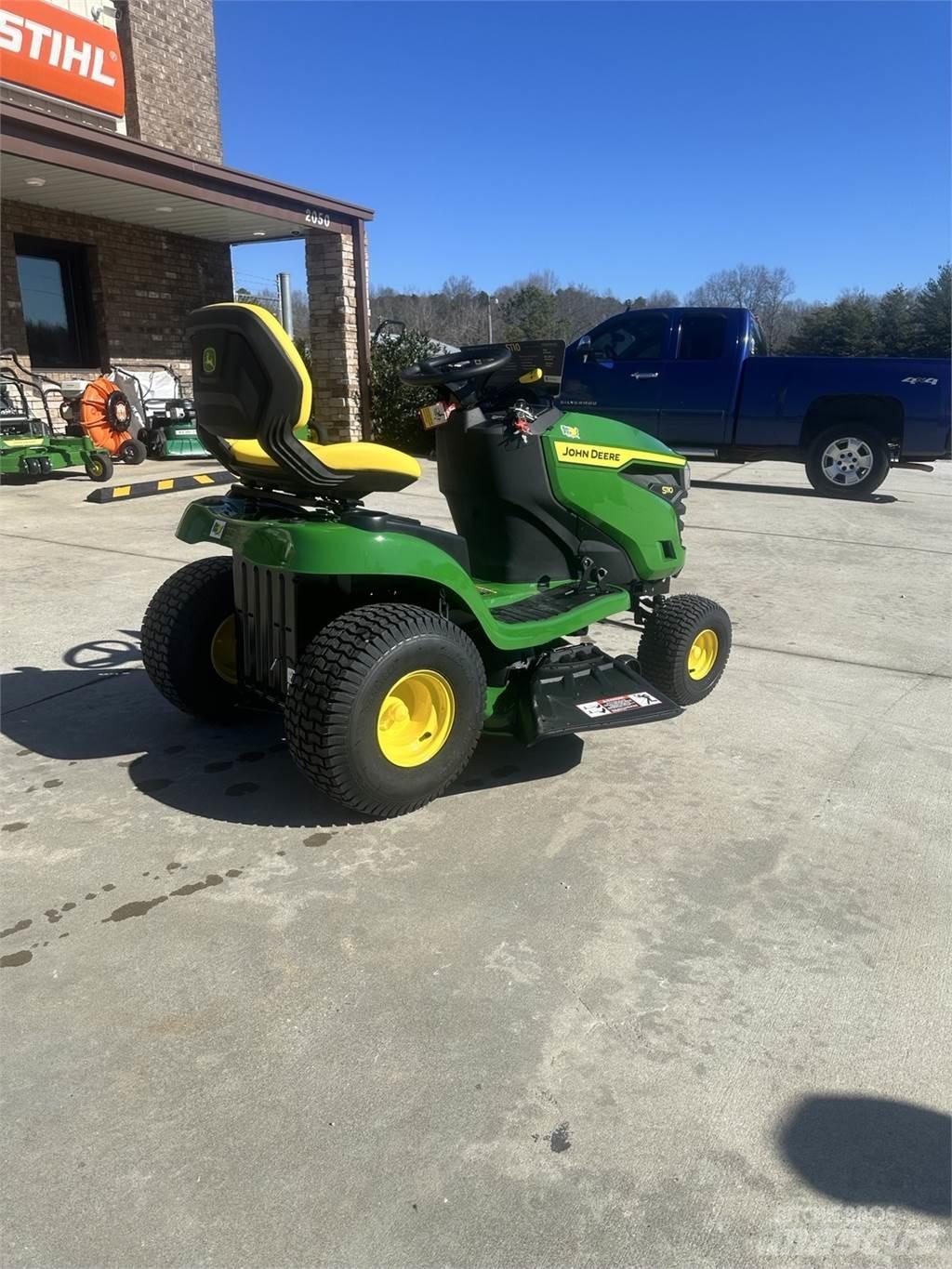 John Deere S110 Rijmaaiers