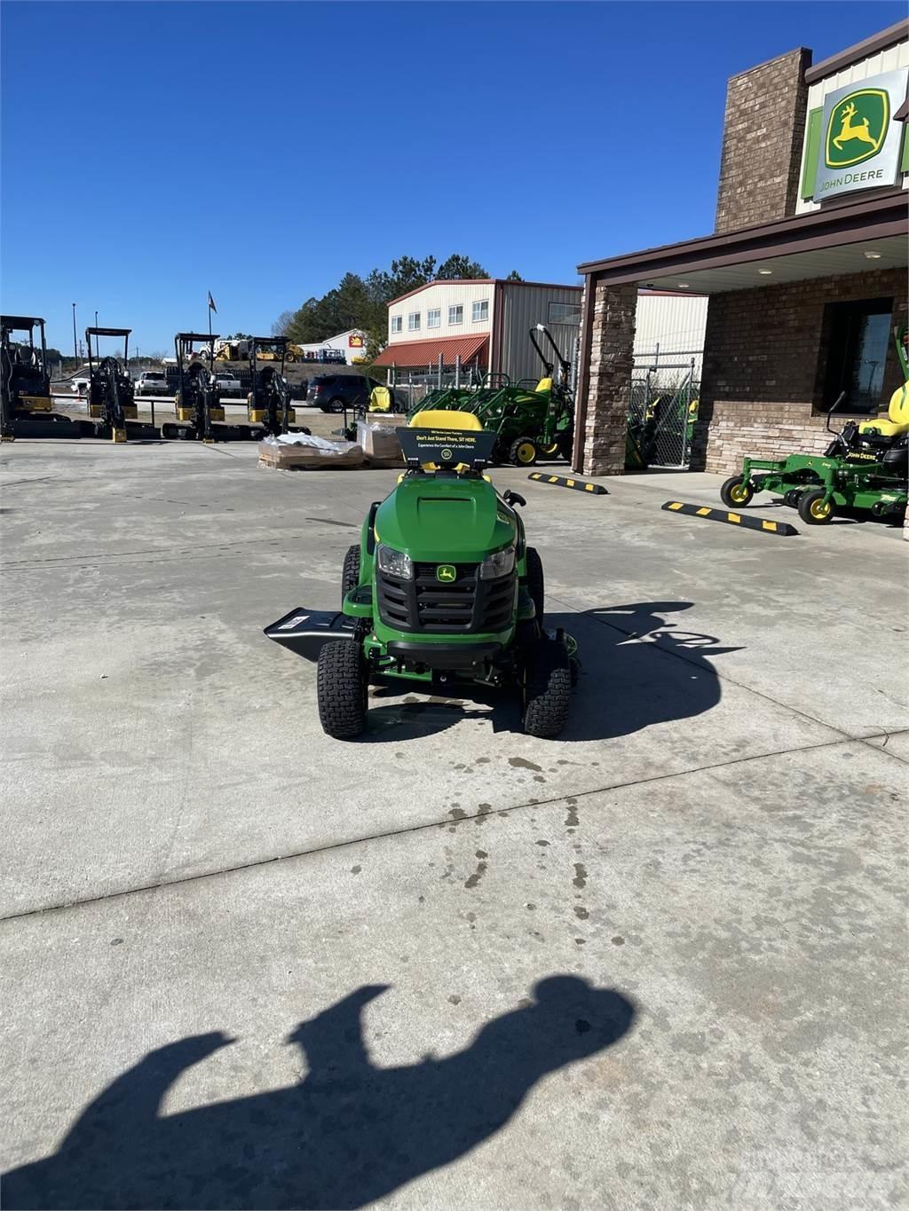 John Deere S110 Rijmaaiers