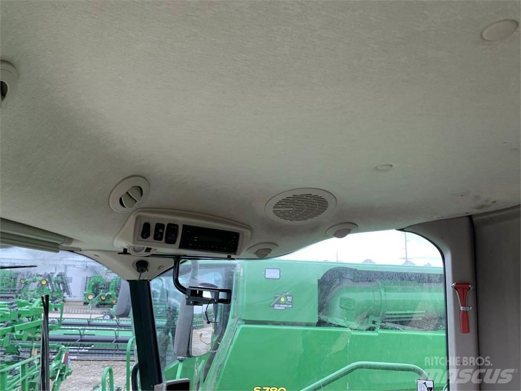 John Deere S680 Maaidorsmachines