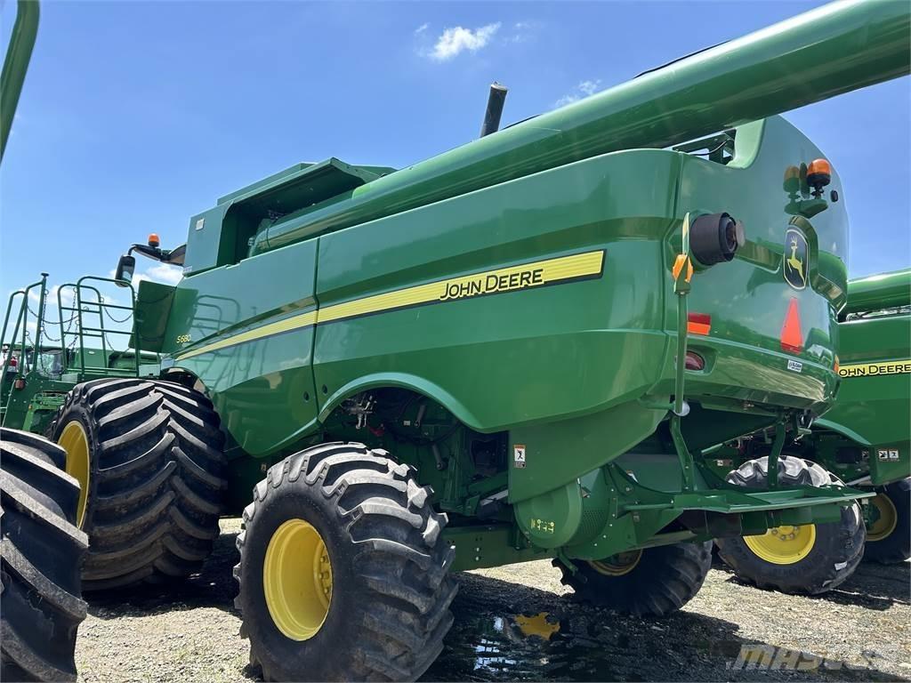 John Deere S680 Maaidorsmachines