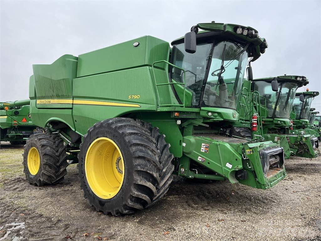 John Deere S790 Maaidorsmachines