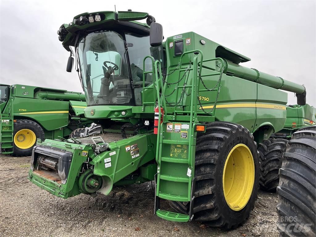 John Deere S790 Maaidorsmachines
