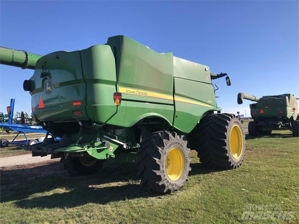 John Deere S790 Maaidorsmachines