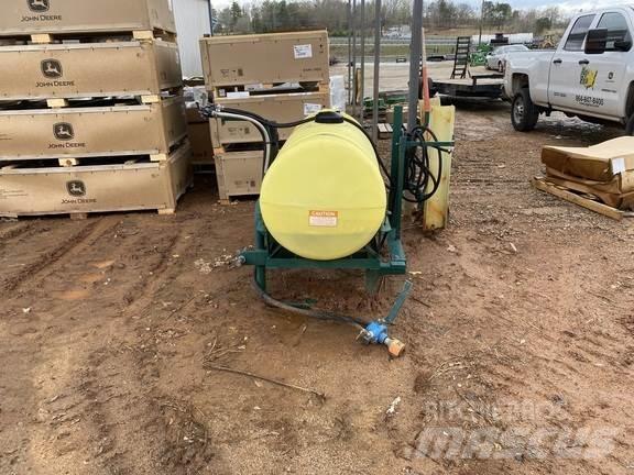 John Deere VN Getrokken spuitmachines