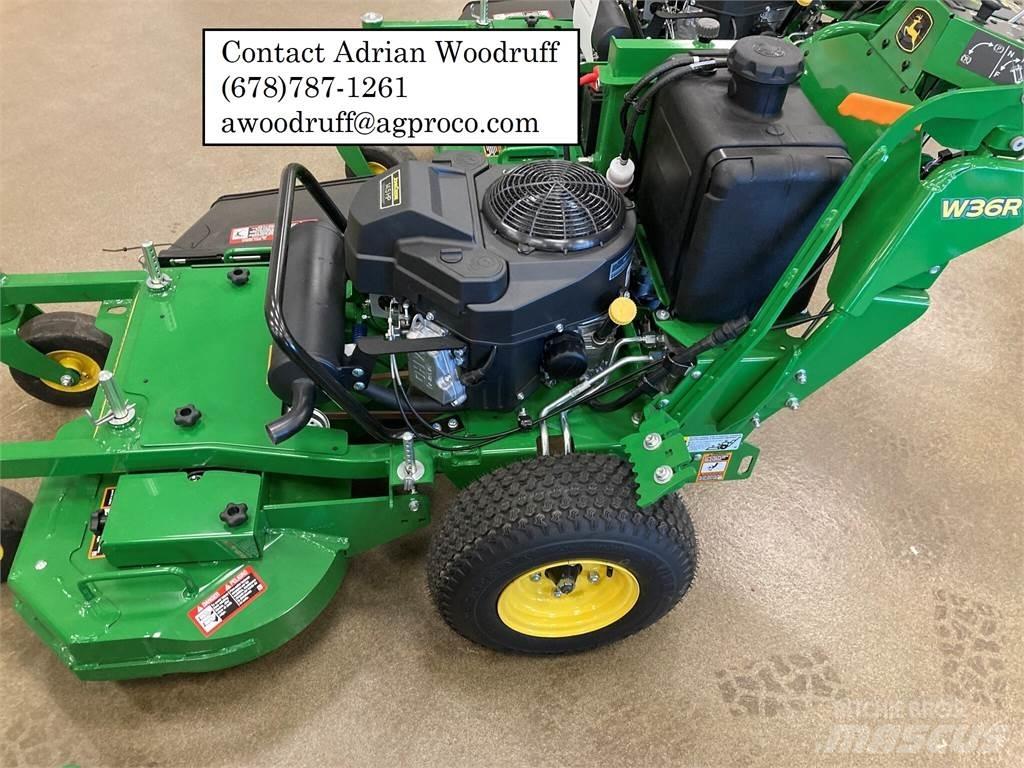 John Deere W36R Loopmaaier