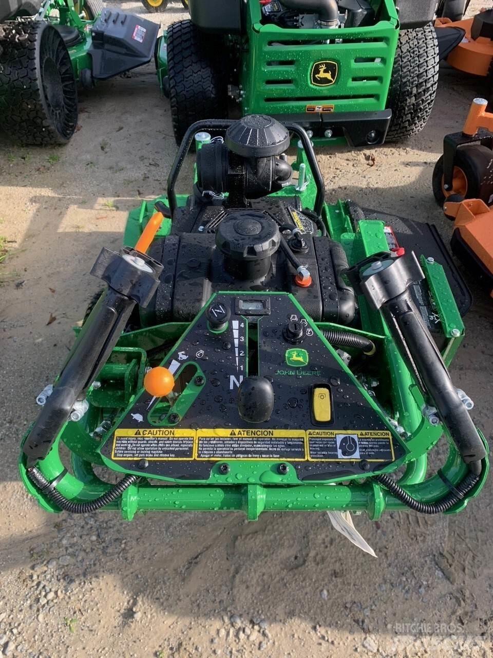 John Deere W36R Loopmaaier