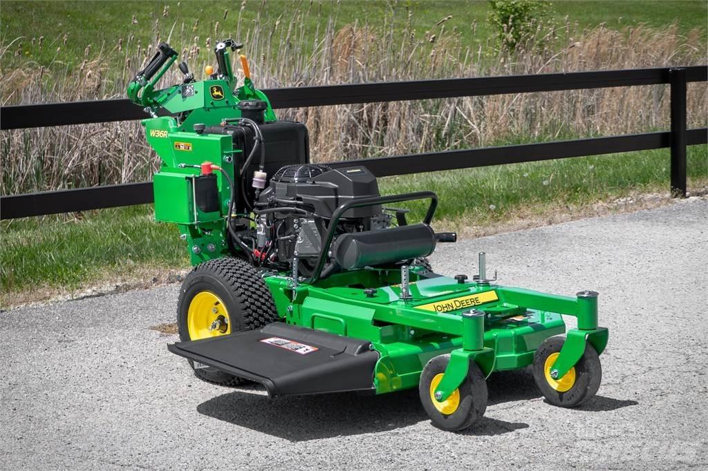 John Deere W36R Loopmaaier