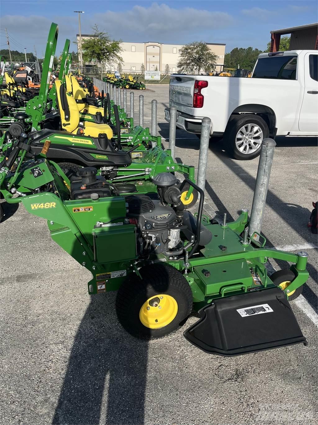 John Deere W48R Loopmaaier