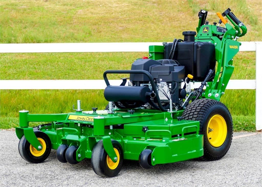 John Deere W48R Loopmaaier
