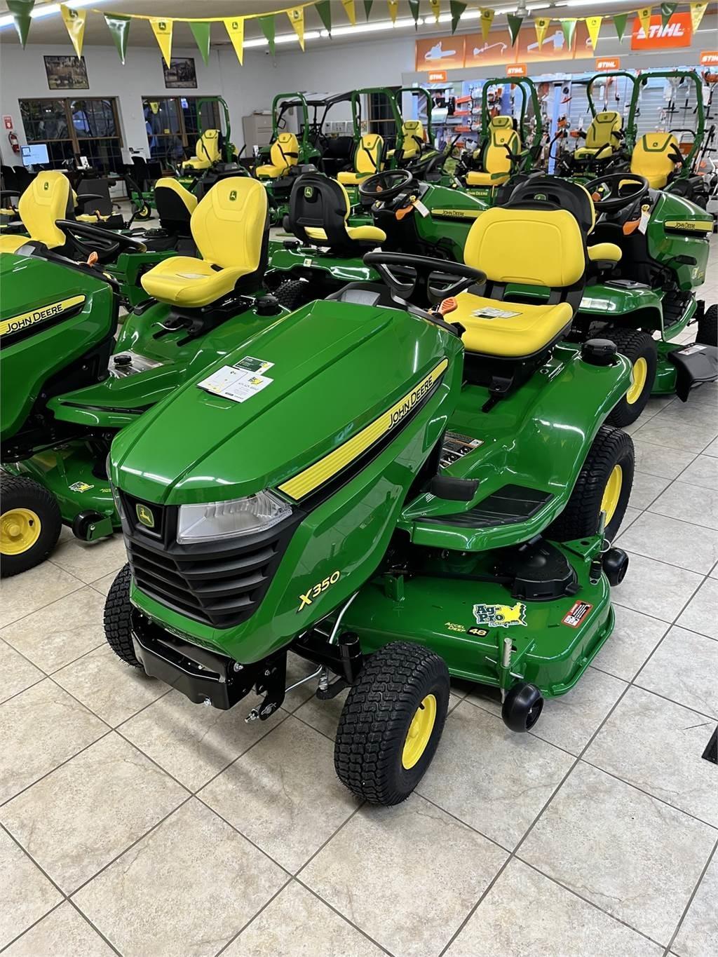 John Deere X350 Compacttrekkers