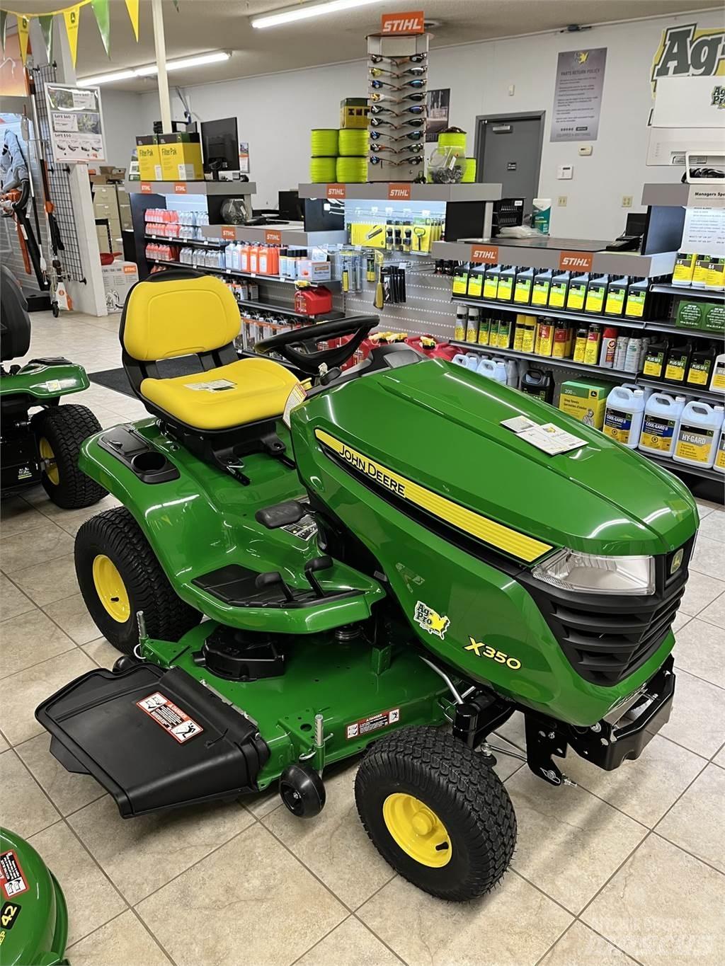 John Deere X350 Compacttrekkers