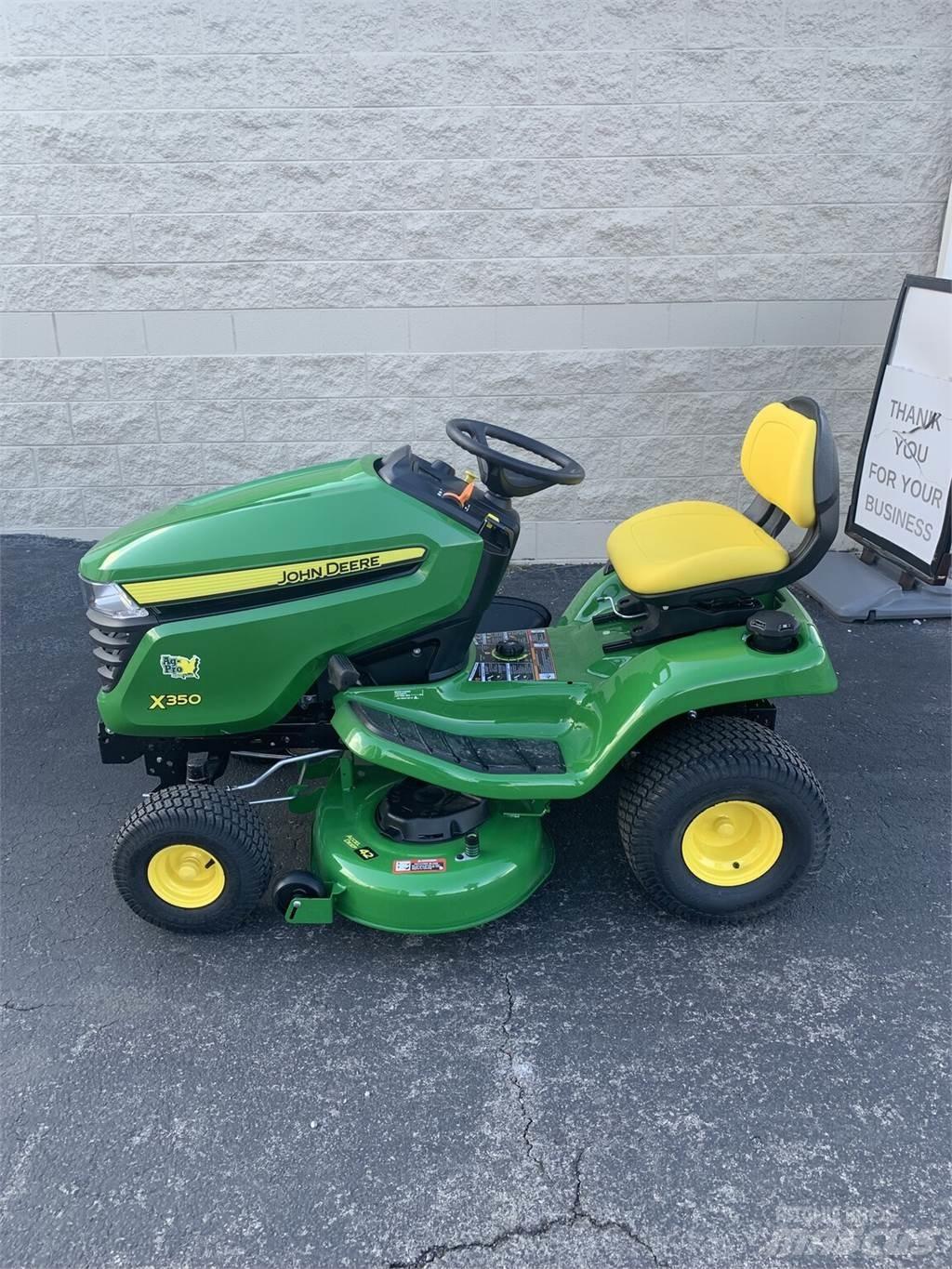 John Deere X350 Compacttrekkers